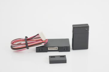 Funksensor-Starterset mit schwarzen Sensoren zur einfachen Absicherung von Türen, Klappen und Fenstern